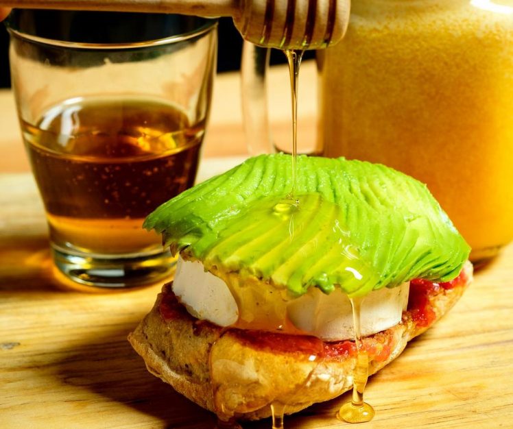 SnapInsta.to_57333636_835758106787275_4214675544971440368_n